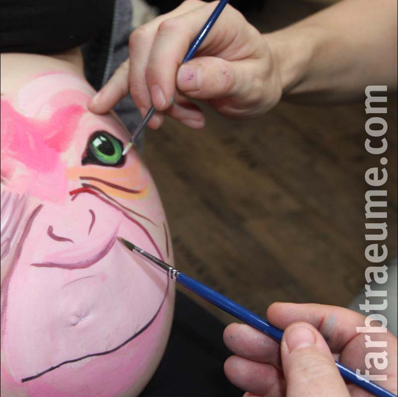 Babybauchbemalung-affe-entstehung-bodypainting-in-der-schwangerschaft-farbtraeume-lampertheim