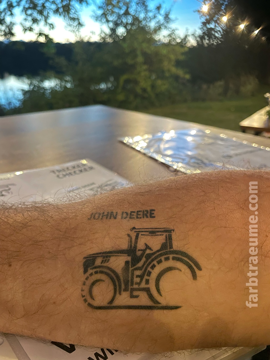 Airbrush Tattoo "Trecker"