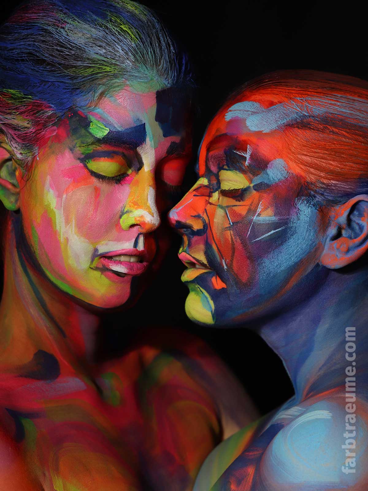 bodypainting-kunst-zu-valentin Bodypainting-Kunst zu Valentin