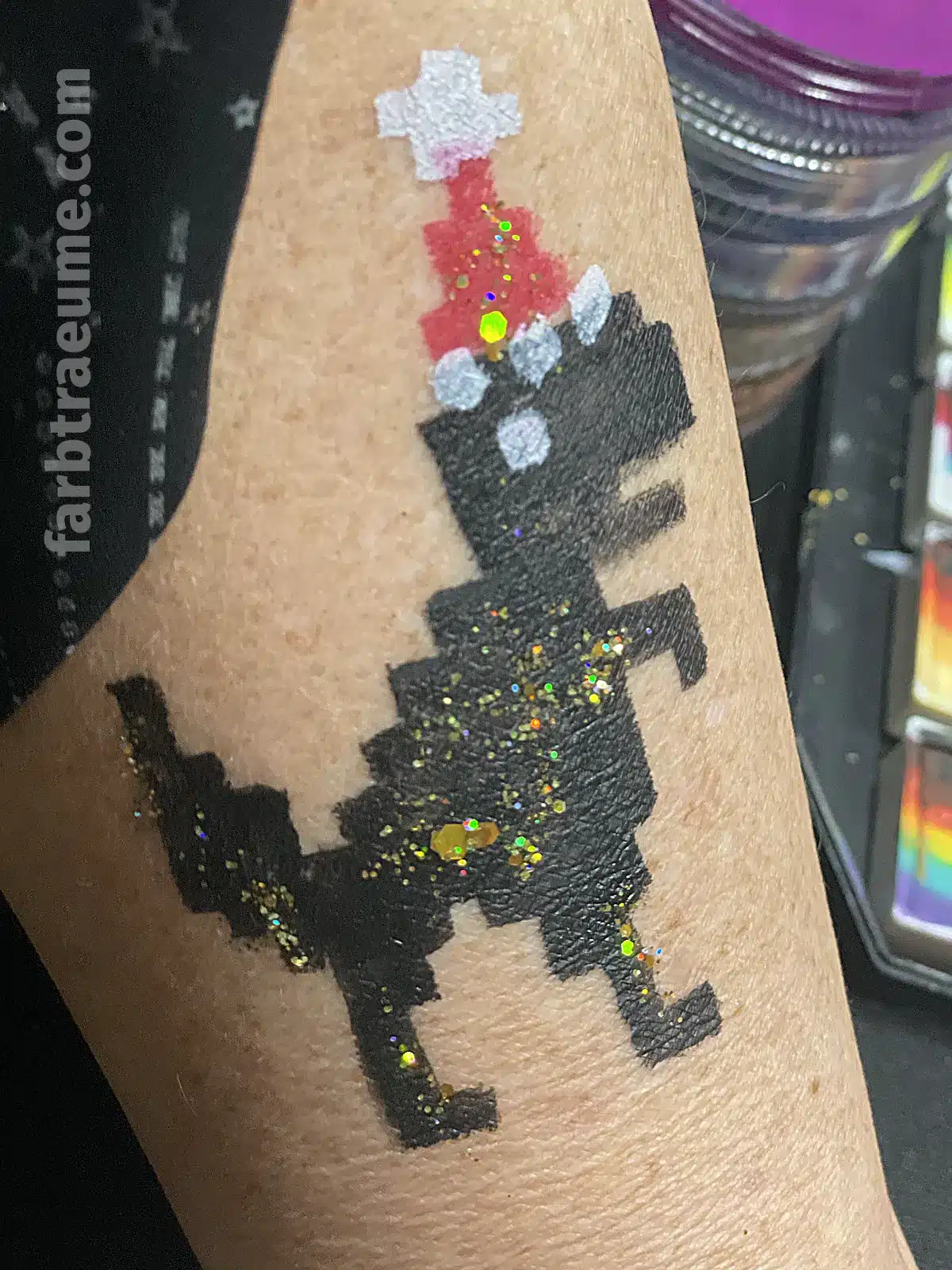Gästebemalung Pixel-T-Rex
