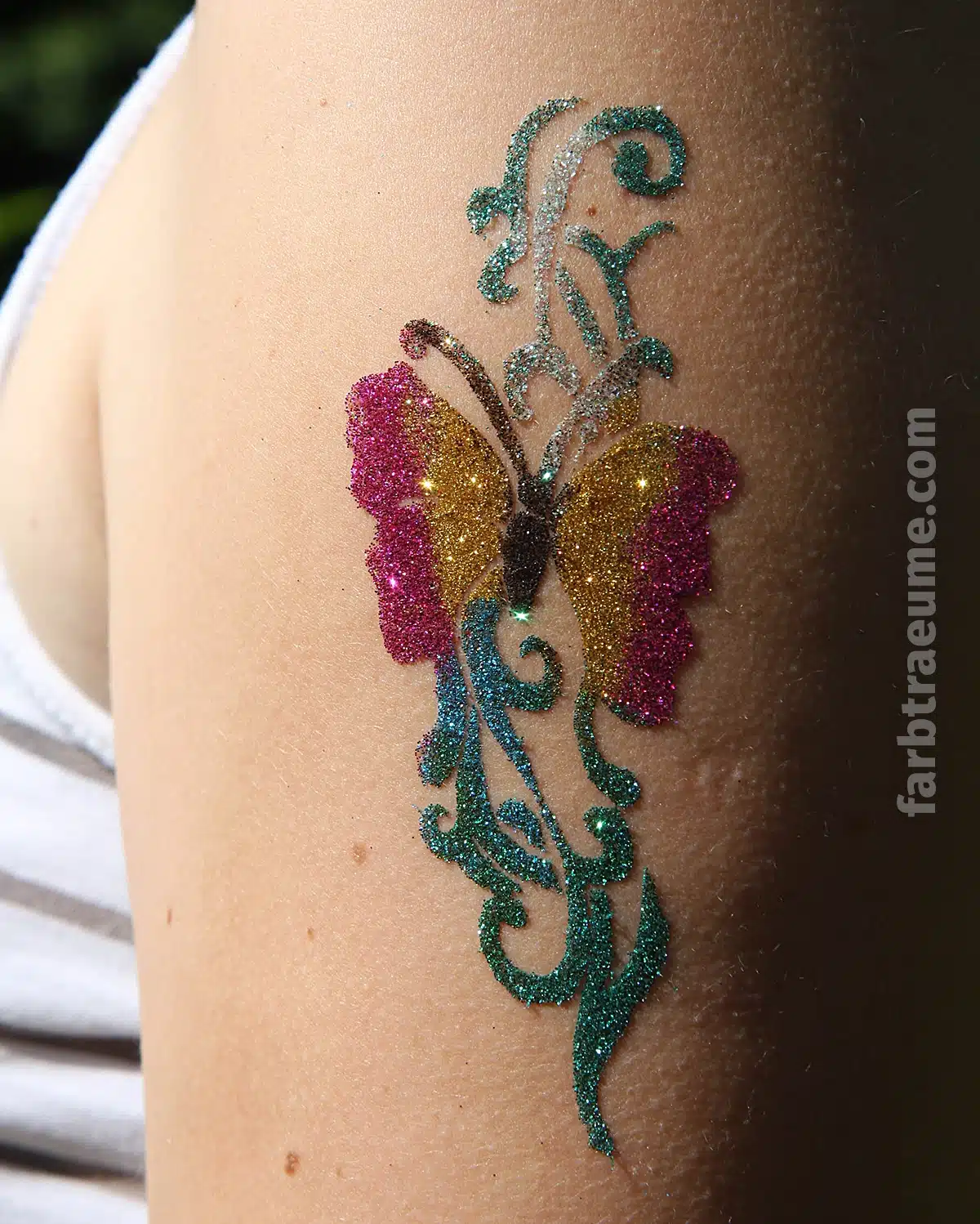 glitzer-tattoo schmetterling